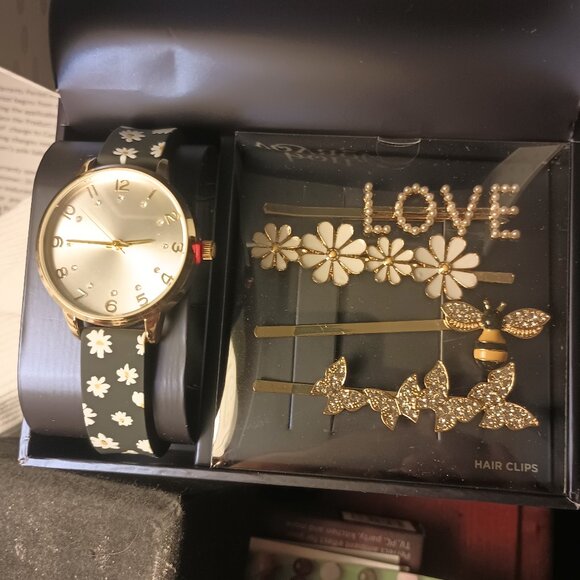 Jessica Carlyle casual watch and Hair Clip set. - Picture 1 of 2